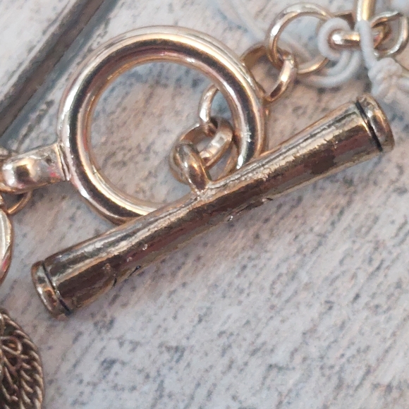 Kenneth Cole Bracelet Gold Colors ✨️ - Picture 7 of 8